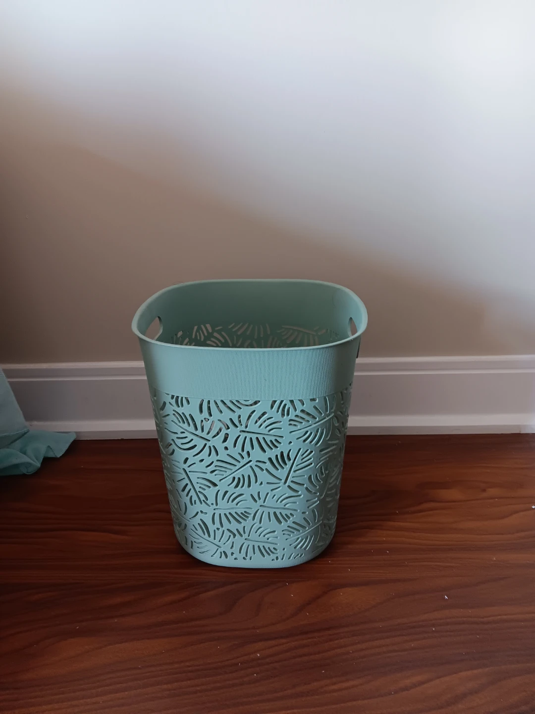 Moving Out sale- Light Blue Leaf Pattern Basket