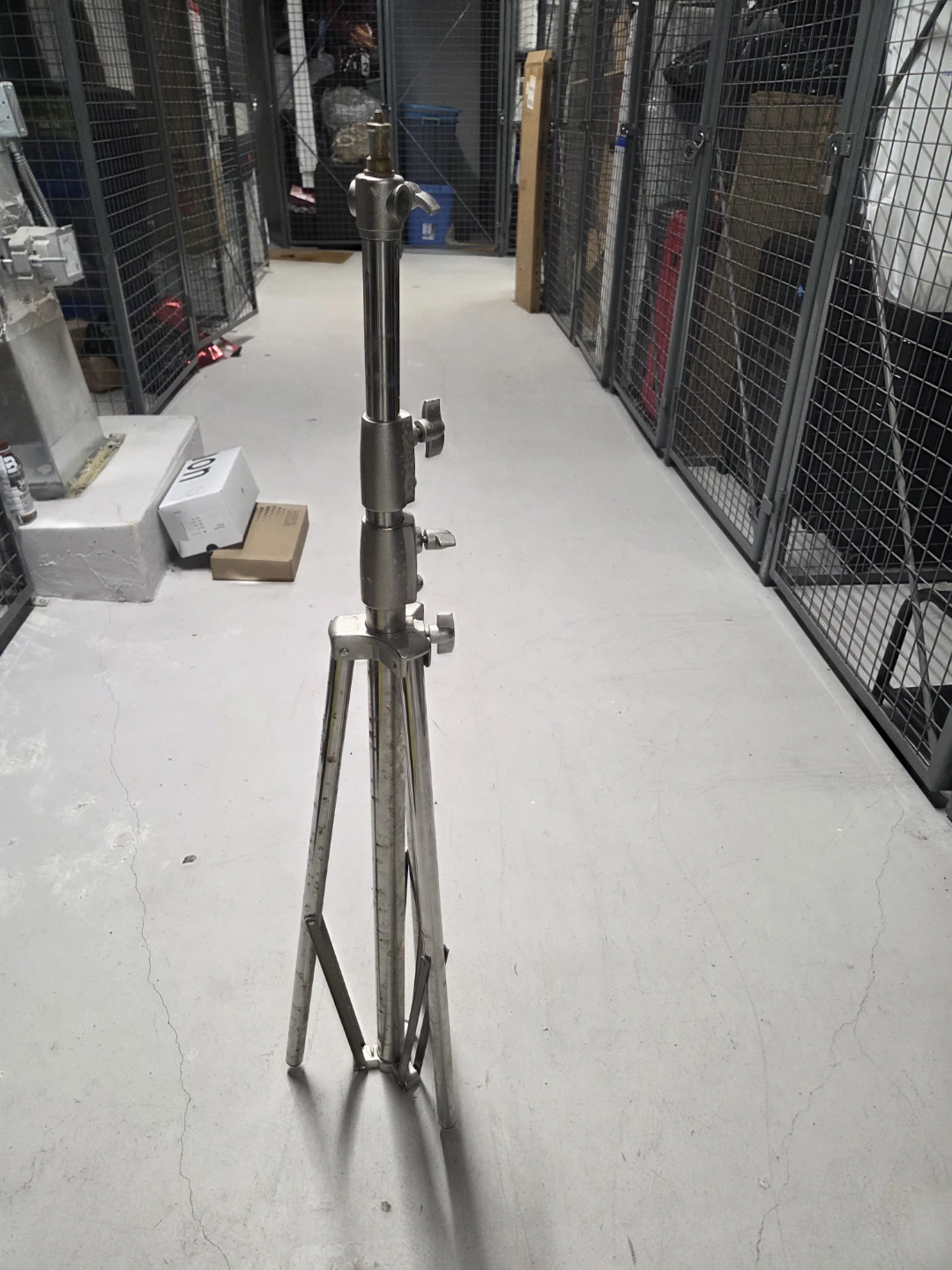 Light Stand - photo 2