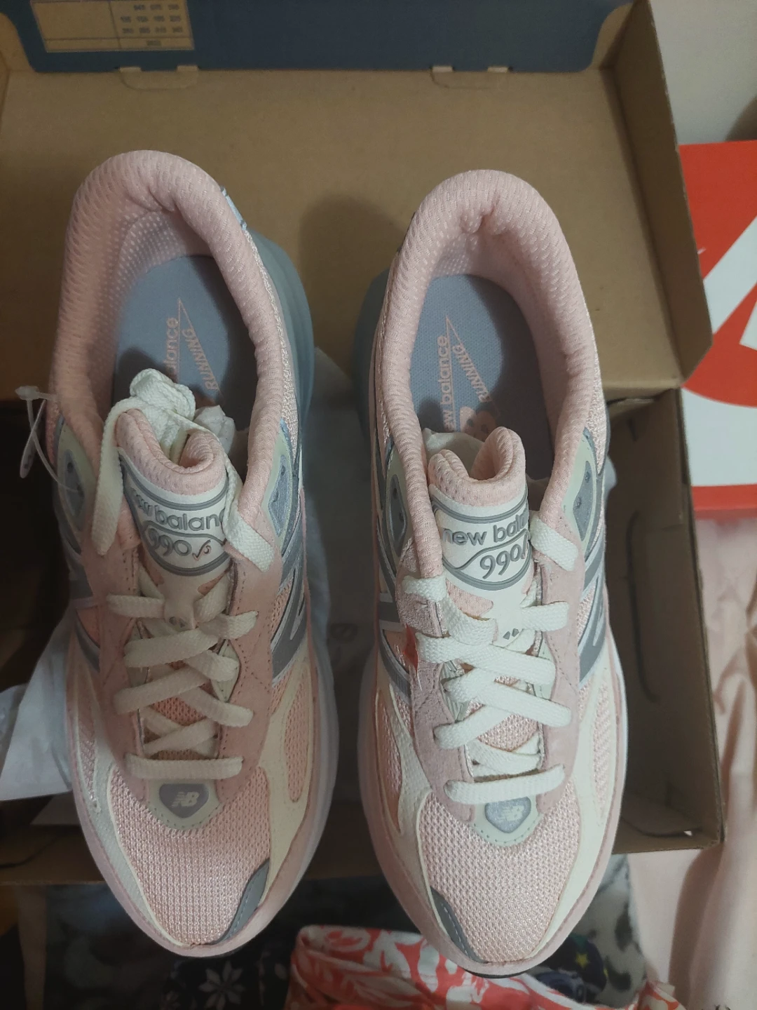 New Balance 990v6 Women's Running Shoes Size 8 Pink