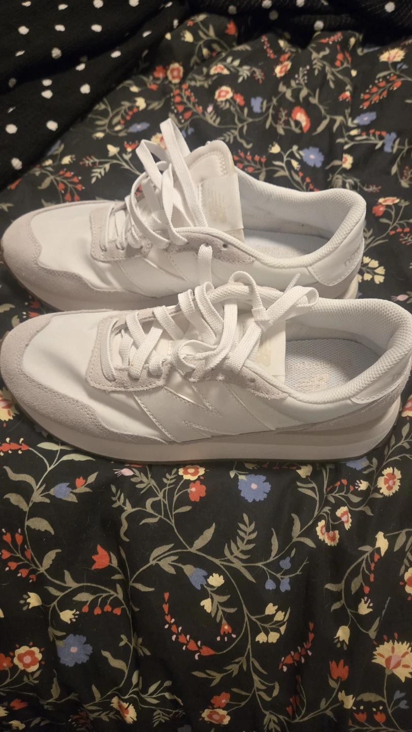 New Balance Women's 237 Size 10