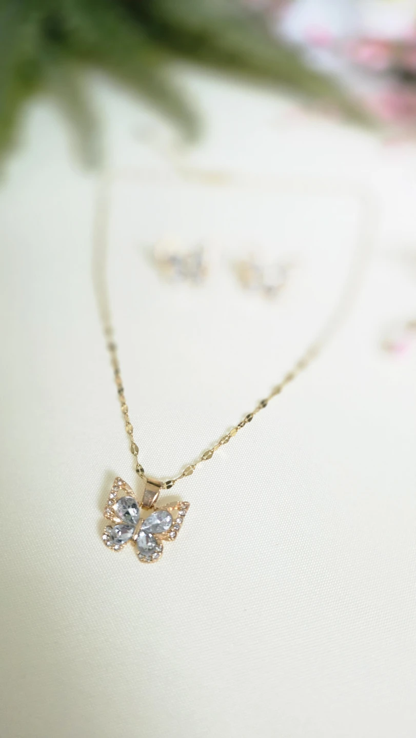 Butterfly Necklace and Earring Set - photo 2