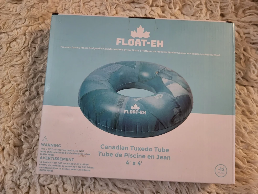 FLOAT-EH Canadian Tuxedo Tube - 4' x 4'