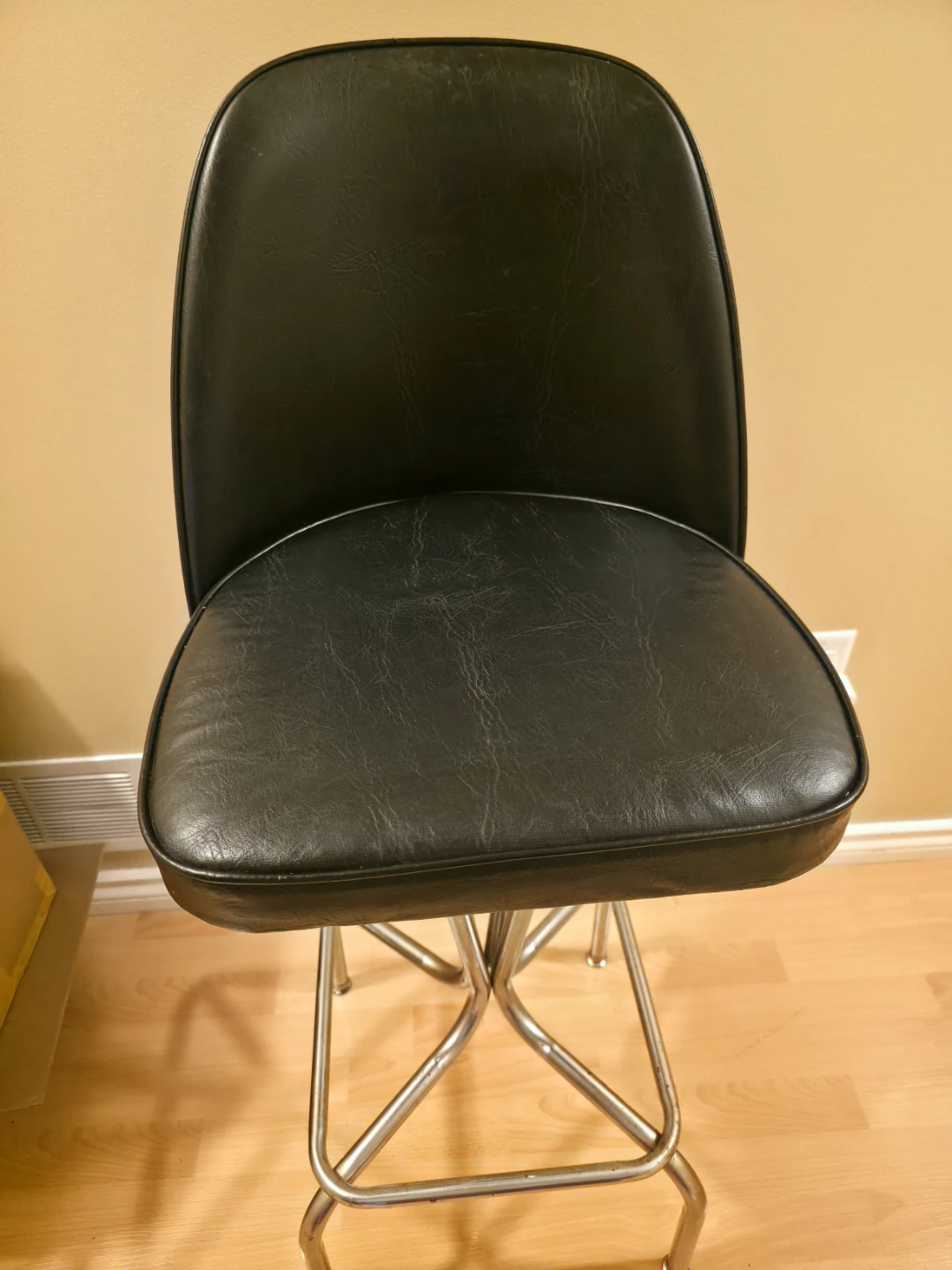 Black swivel Bar Stool with Chrome Base - photo 2