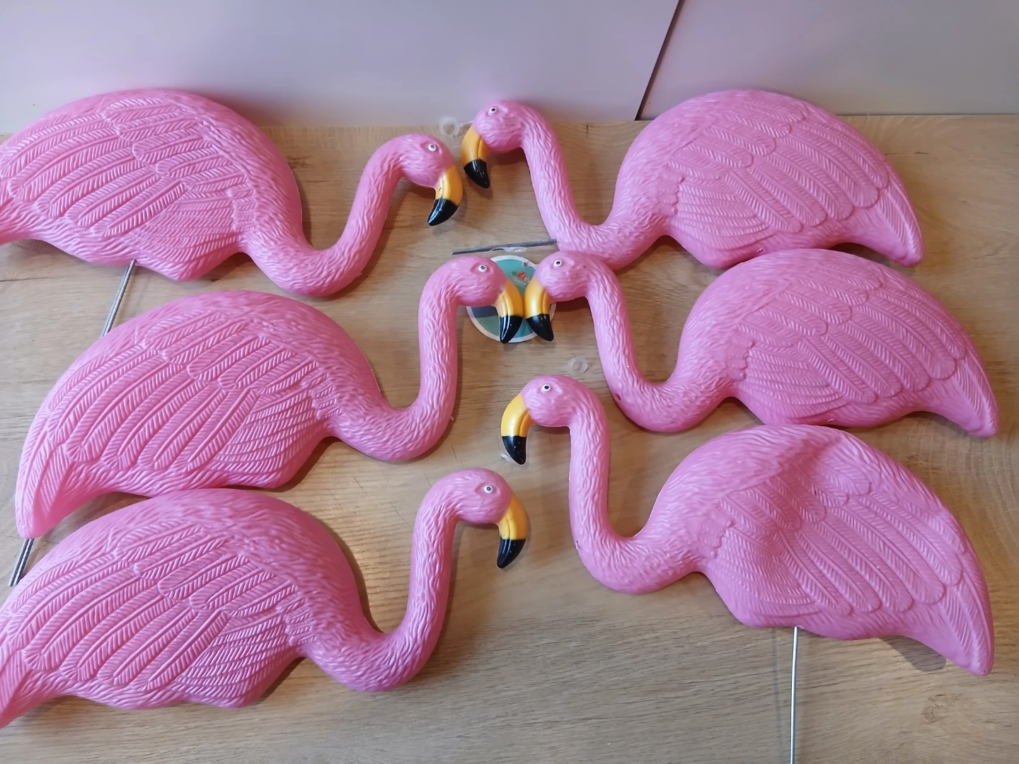 Only $2!! Set of 6 Pink Flamingo Lawn Ornaments