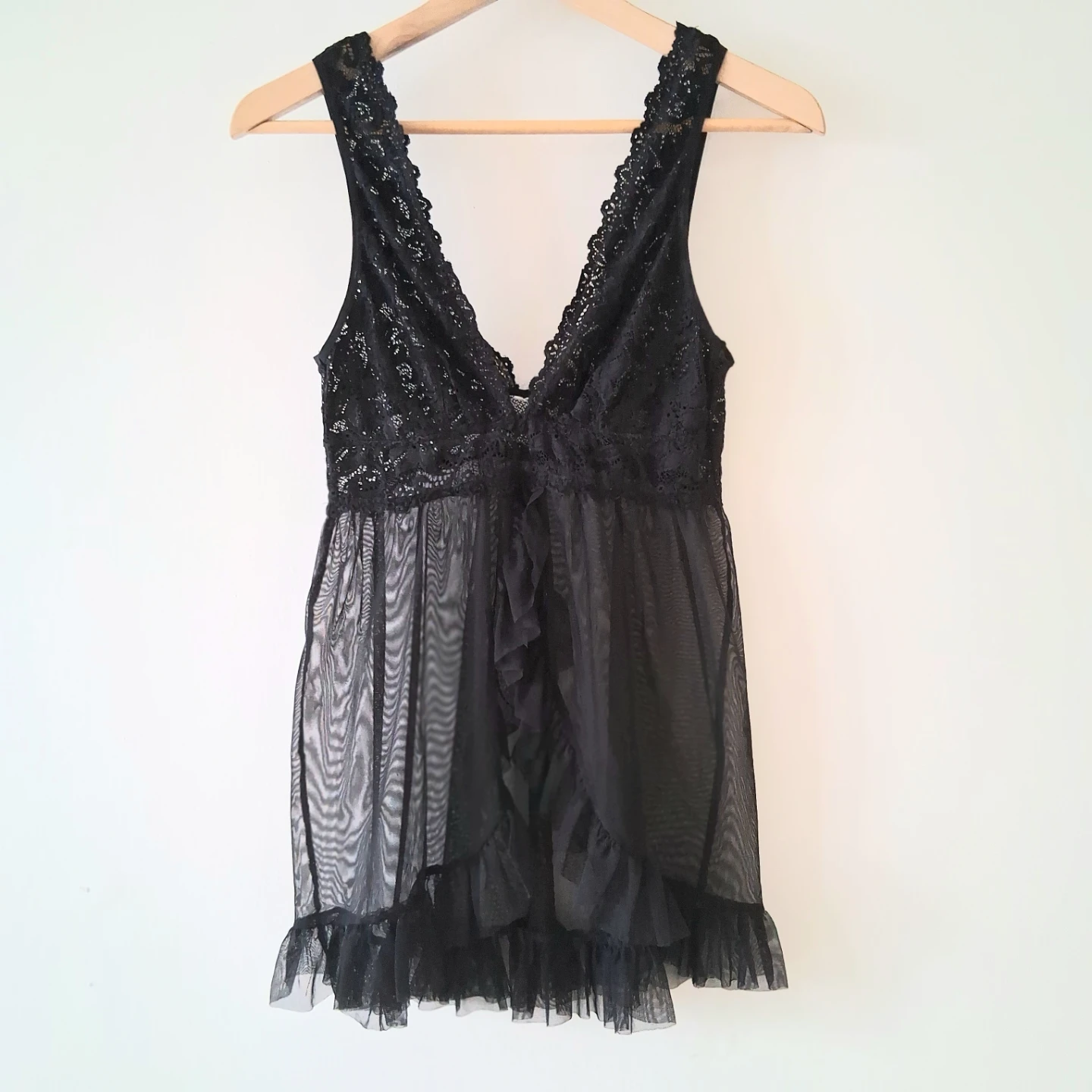 Lace & Mesh Slip, Women Sz M
