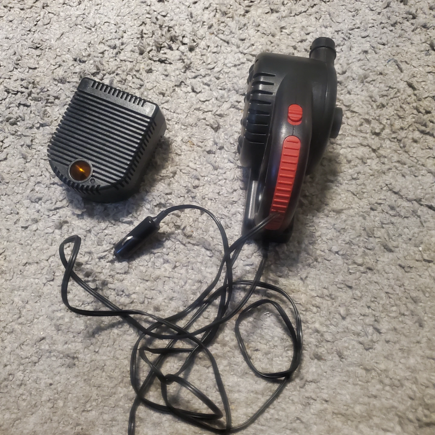 Coleman 12V QuickPump Air Mattress Inflator - photo 3