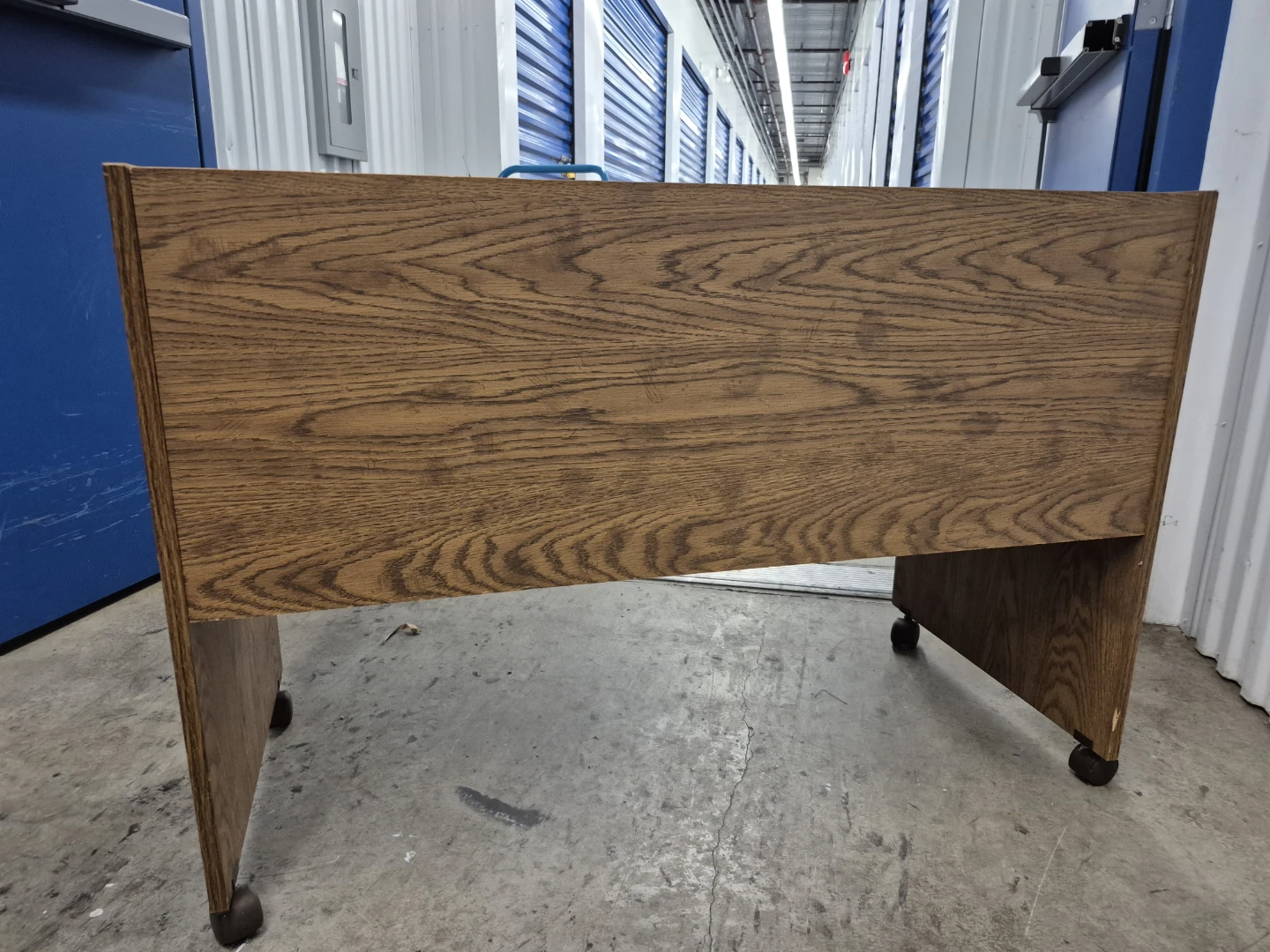 Student/Kids desk/TV stand - photo 3