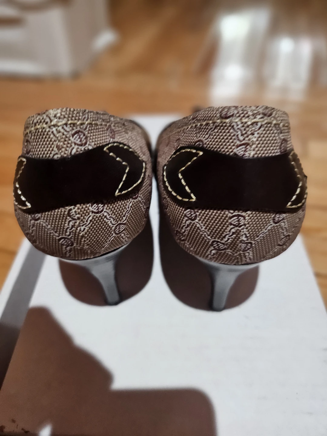Etienne Aigner Women's Heels - photo 3