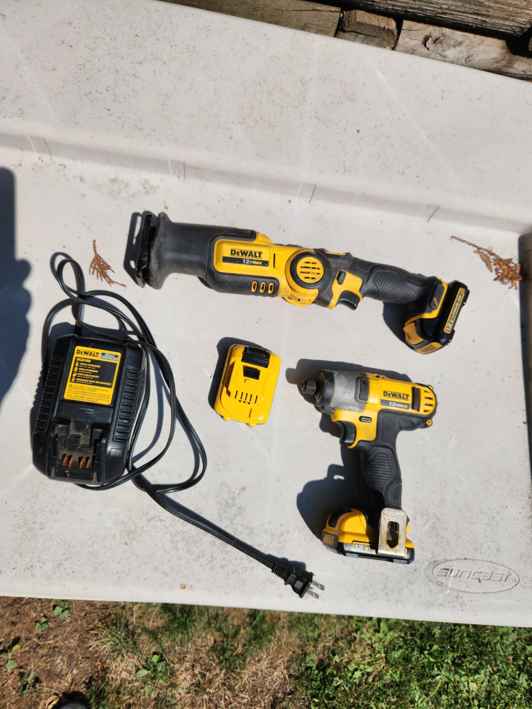 Dewalt