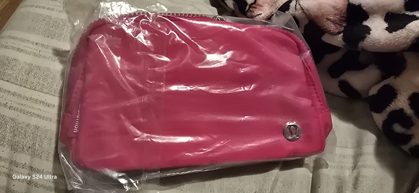 Lululemon Pouch Bag Pink