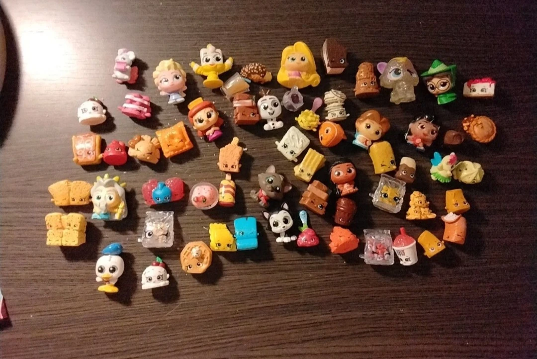 Shopkins Collection - Assorted Figures