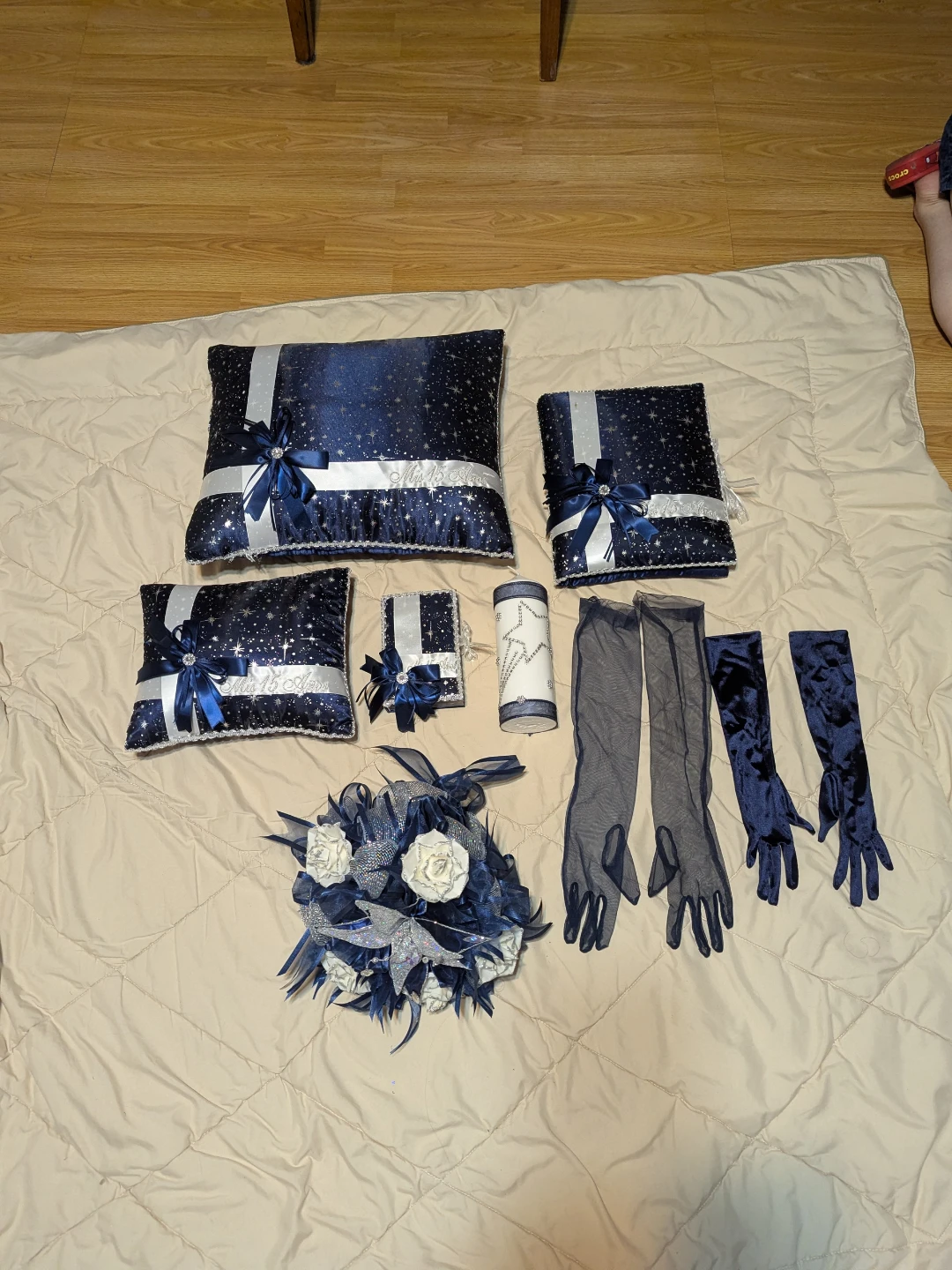 Navy Blue quinceañera drees with Accessories - photo 3