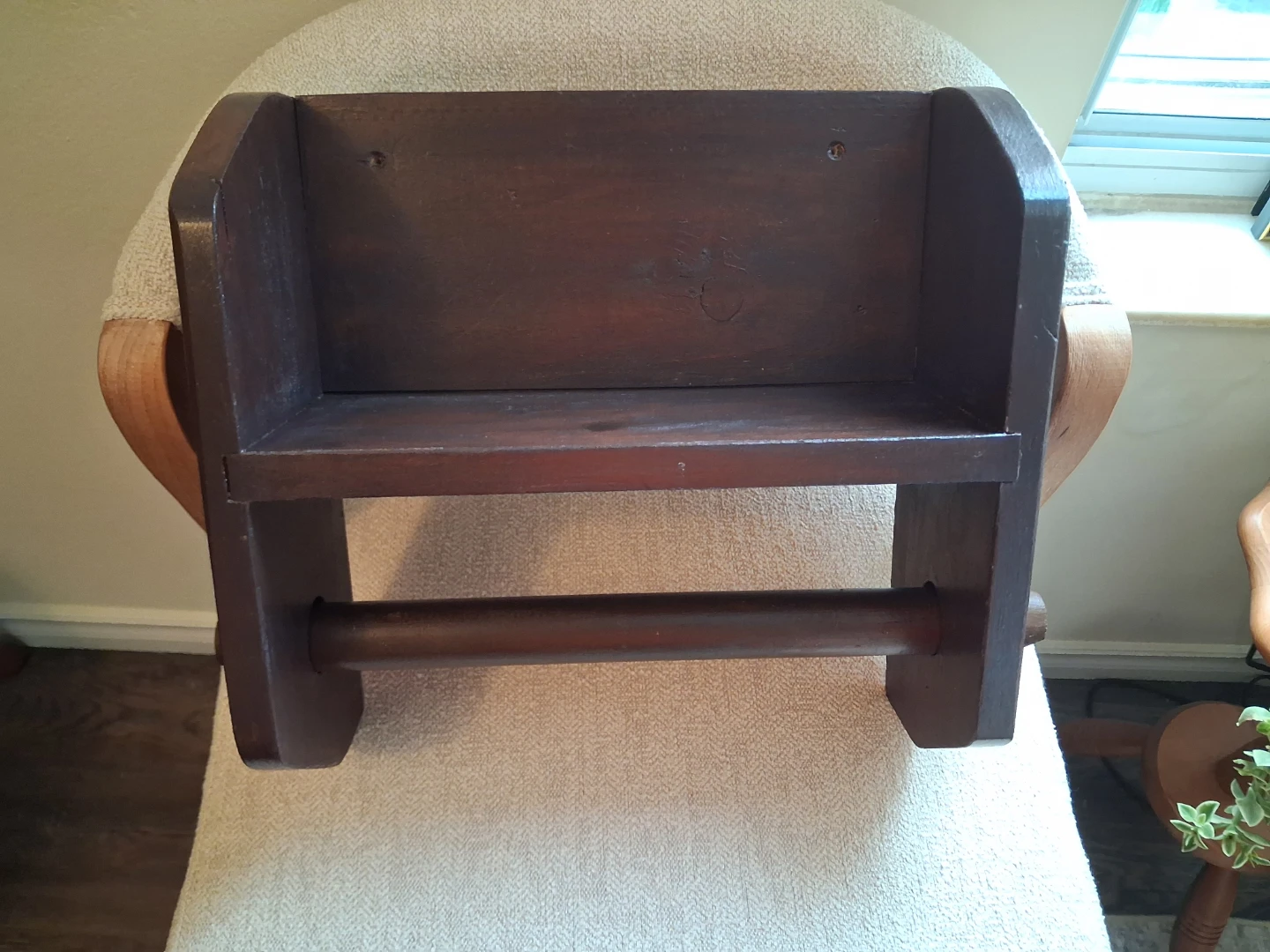 Vintage 1980s Wooden Paper Towel Holder & Wall Shelf - photo 3