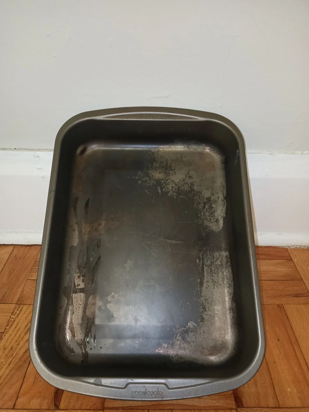 Kitchen Essentials Bundle – Cooking Bowl, Baking Pan & Plates - photo 2