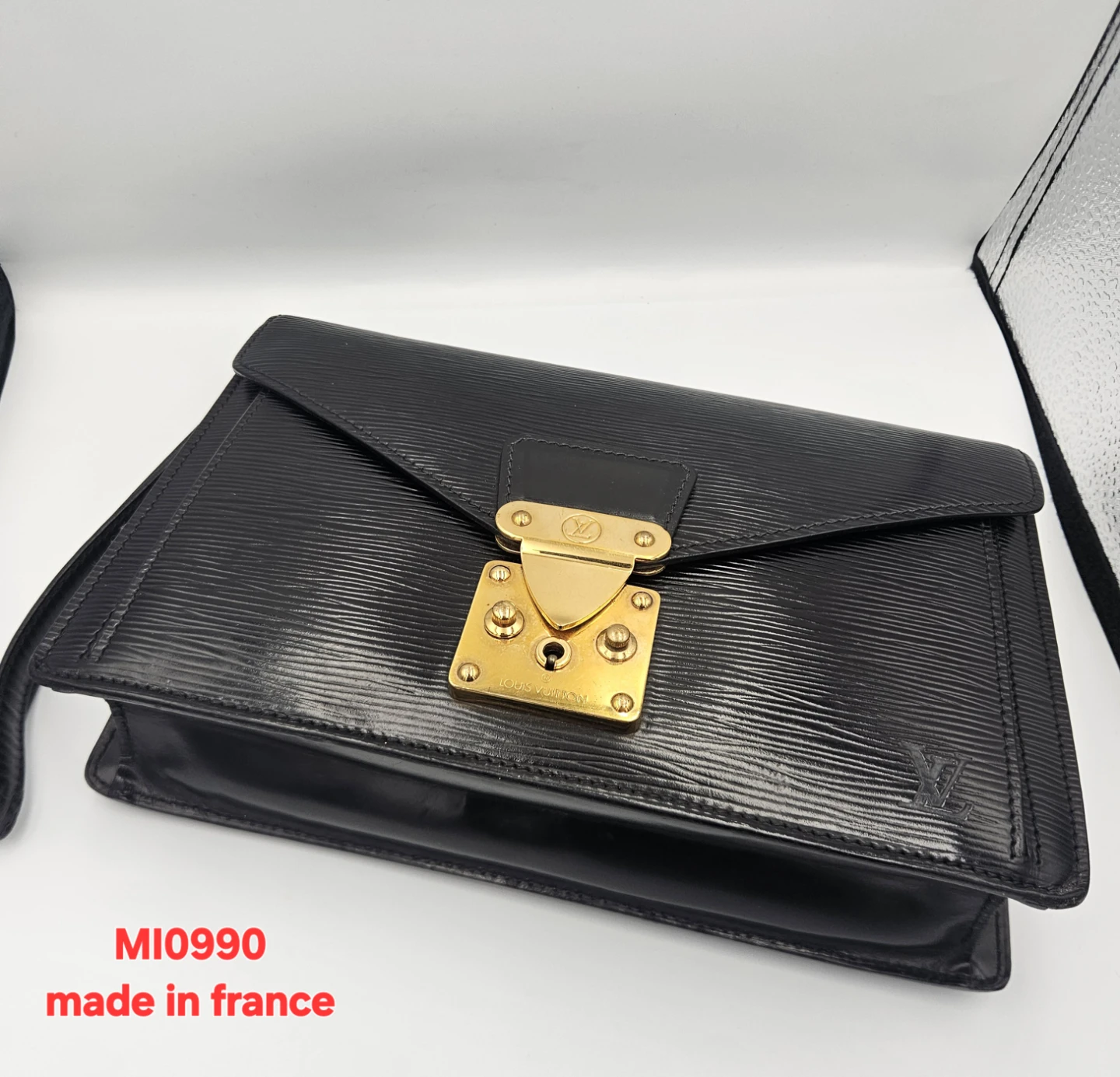 Louis Vuitton Epi Leather Clutch