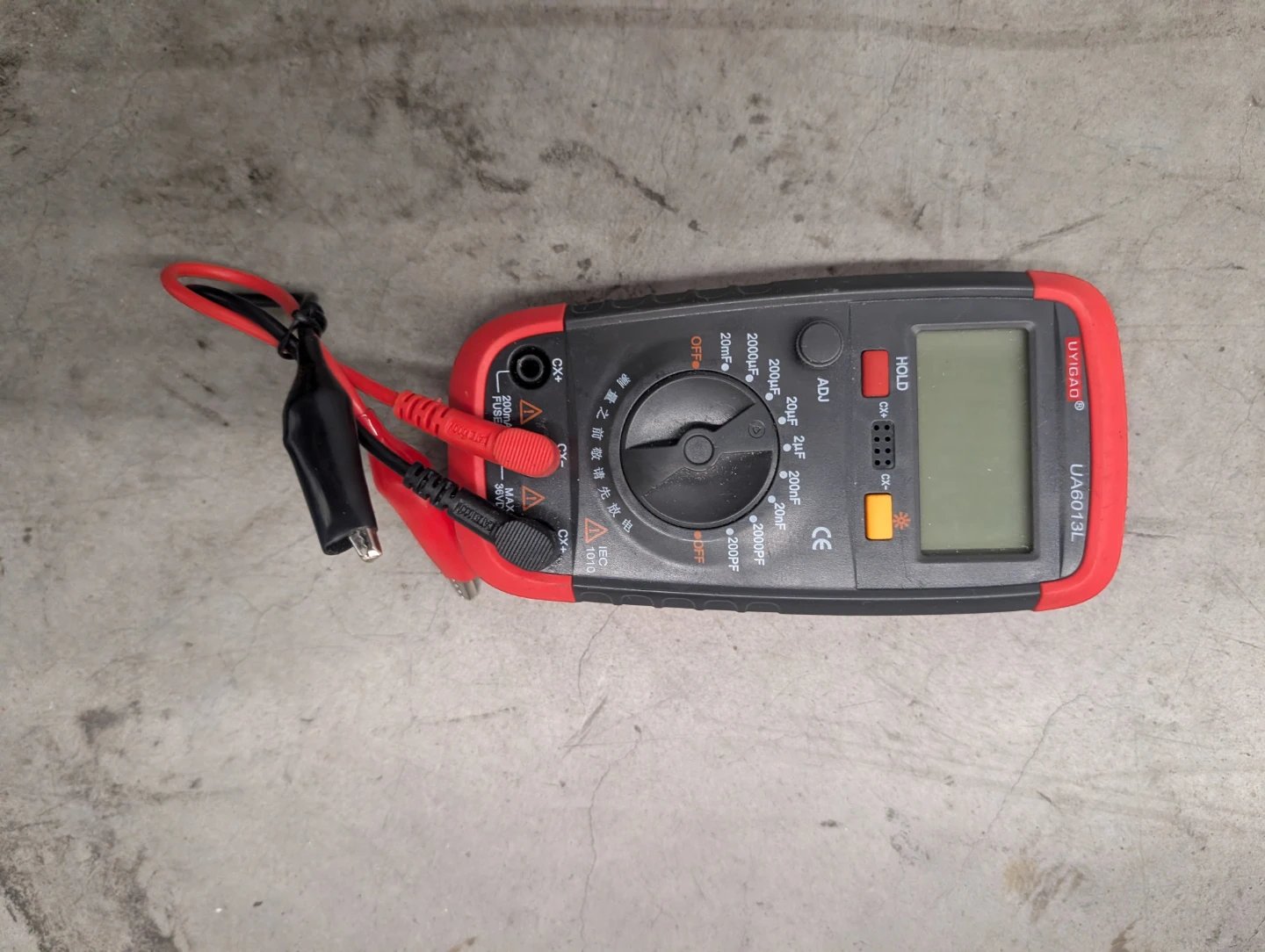 UNI-T UA6013L Digital LCR Meter - photo 2