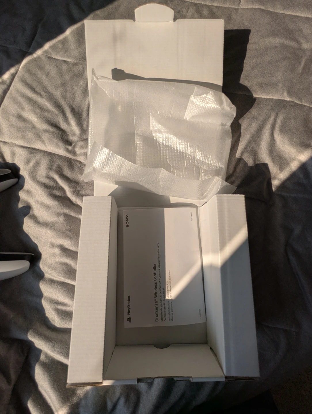 PS5 controller - photo 3