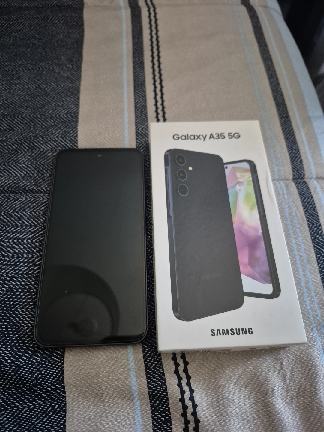 Samsung Galaxy A35 5G Phone