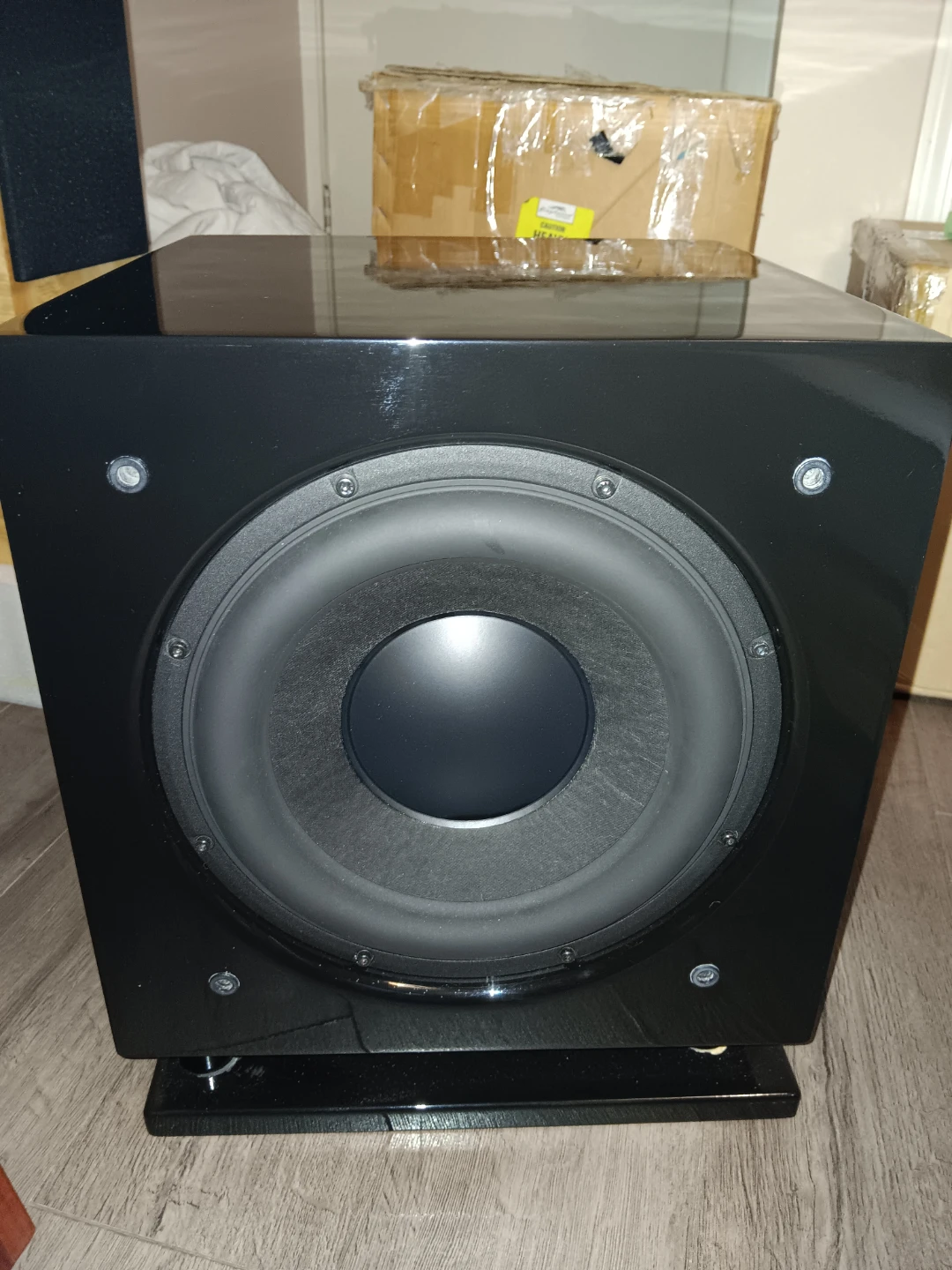 Liberty Acoustics LA12-325 Subwoofer - photo 2
