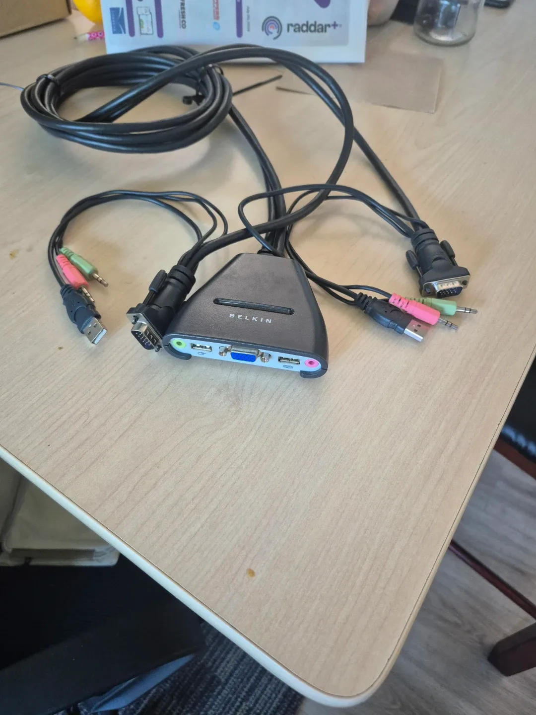 Belkin KVM Switch - photo 3