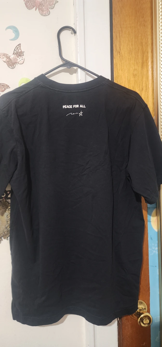 Uniqlo UT Rei Inamoto Peace For All T-Shirt - photo 3