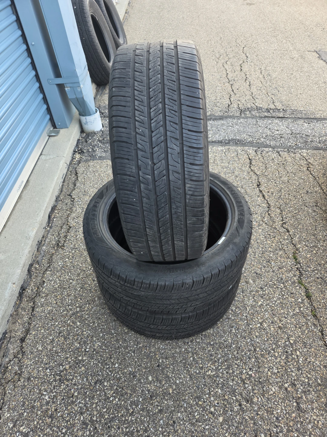 3 tire 235/45R19 Goodyear assurance