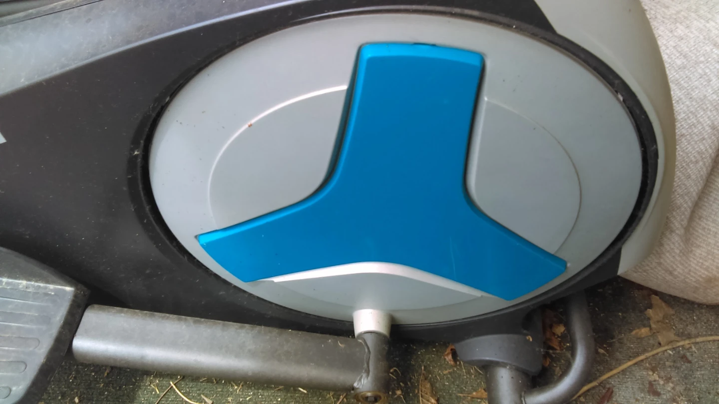 ProForm Elliptical Trainer - photo 2