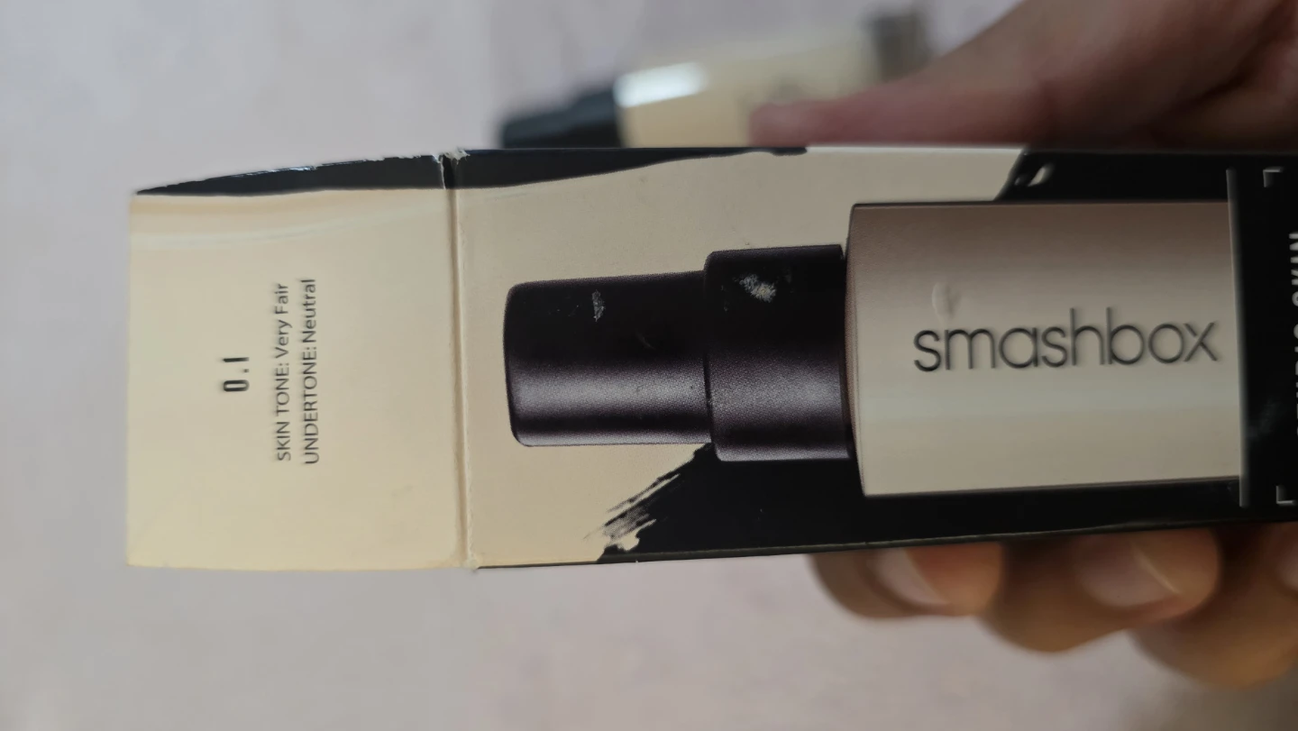 Smashbox Studio Skin 24 Hour Hydra Foundation - 0.1 Very Fair - photo 3