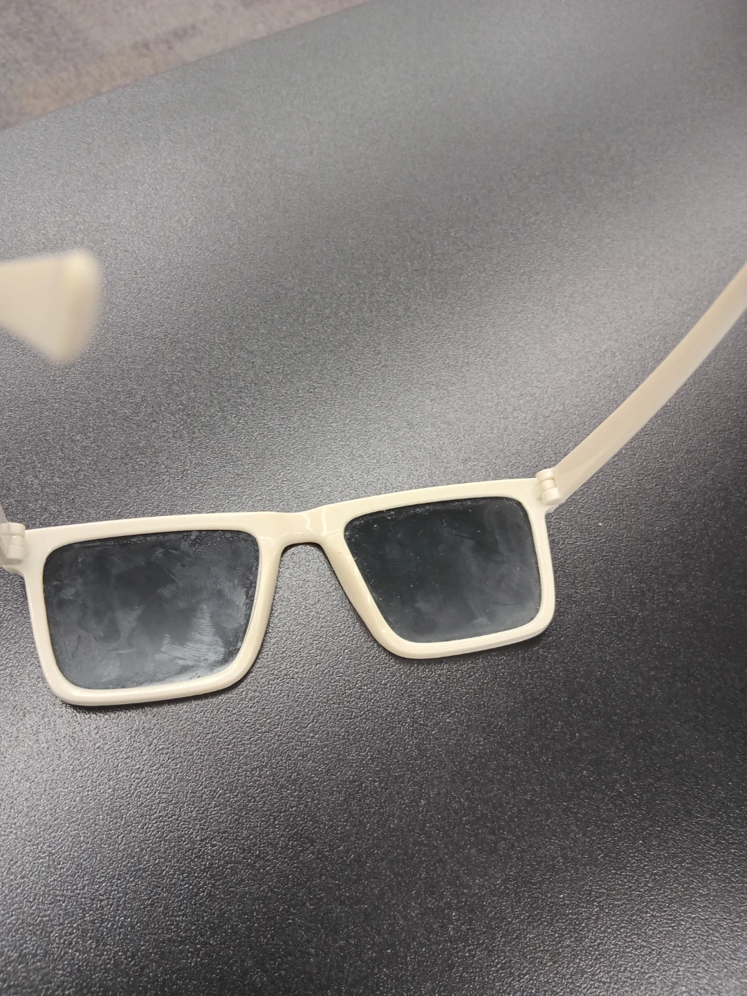White Square Sunglasses - photo 3