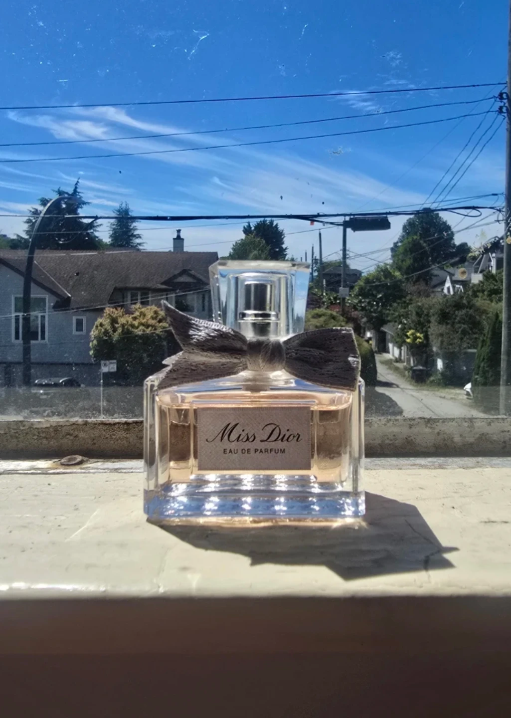 Miss Dior Eau de Parfum 30 ml (slightly used) with the box. - photo 3