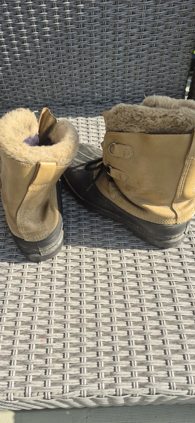 Columbia Fur Insulated Work Boots - Size 11 - photo 2