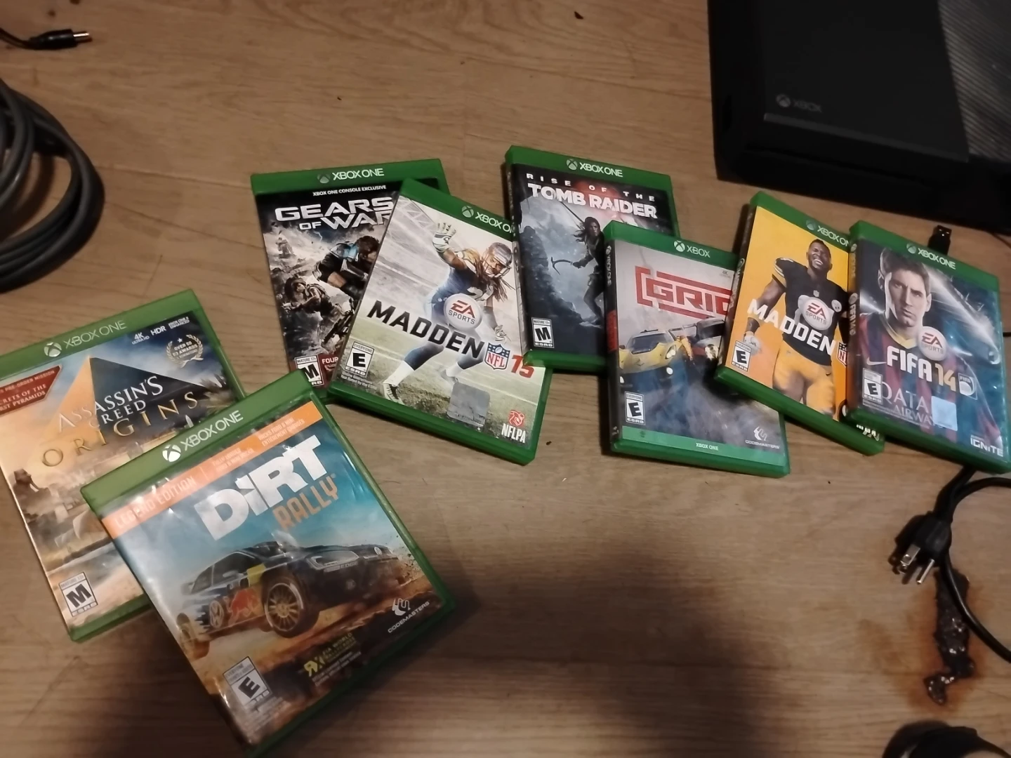 Xbox One Console with 7 Games and Controllers - photo 2