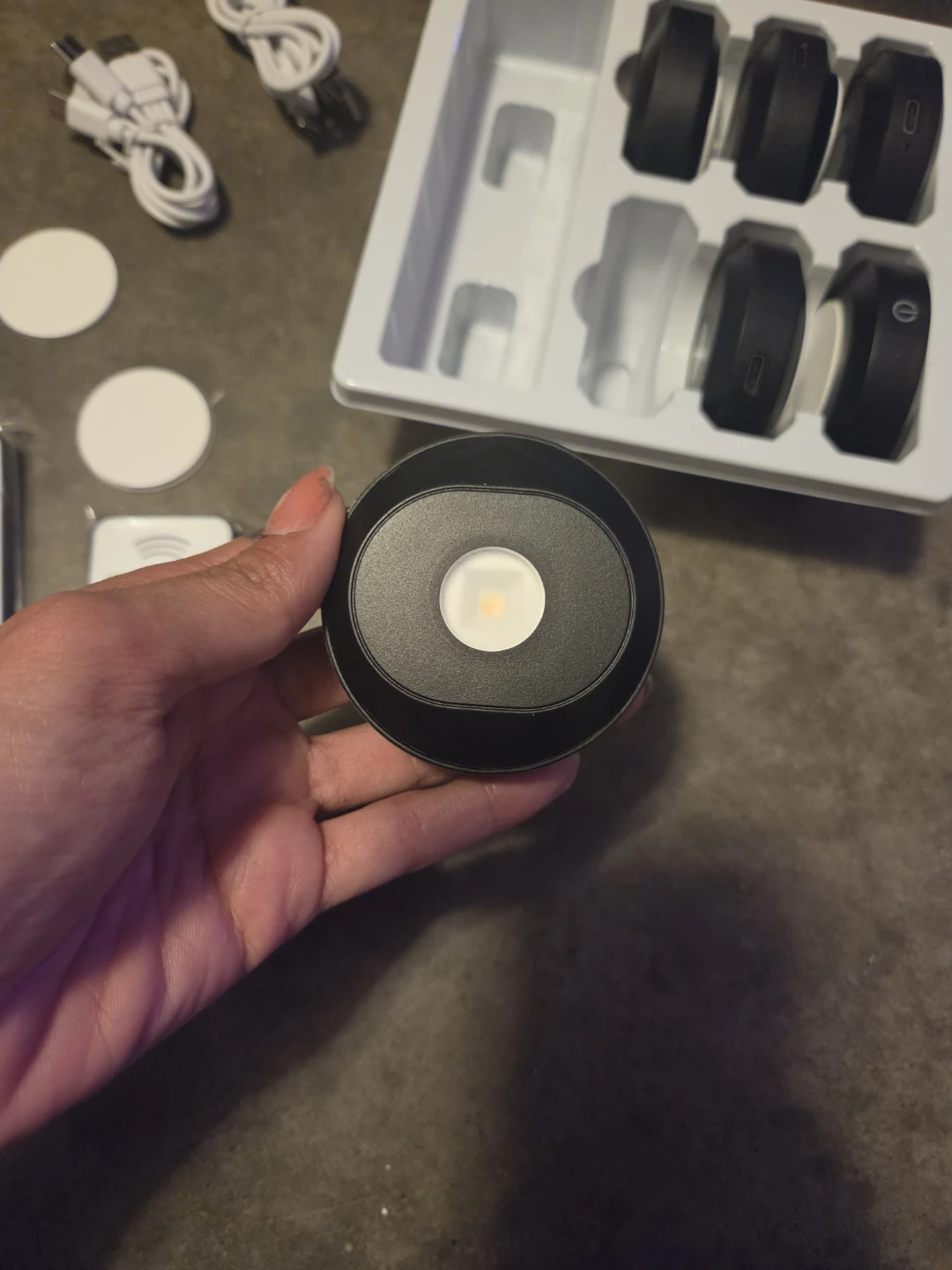 Rechargeable Puck Lights - 6 Pack - photo 4