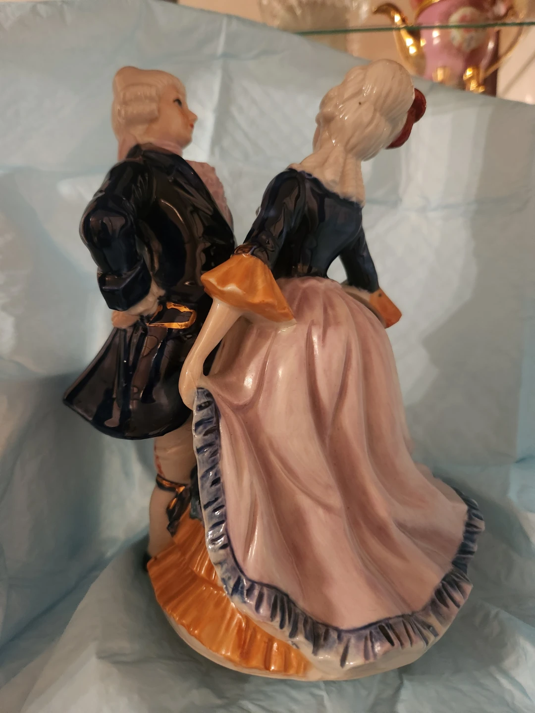 Vintage Musical Couple Figurine - photo 2