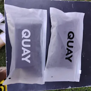 QUAY Sunglasses with Black Case