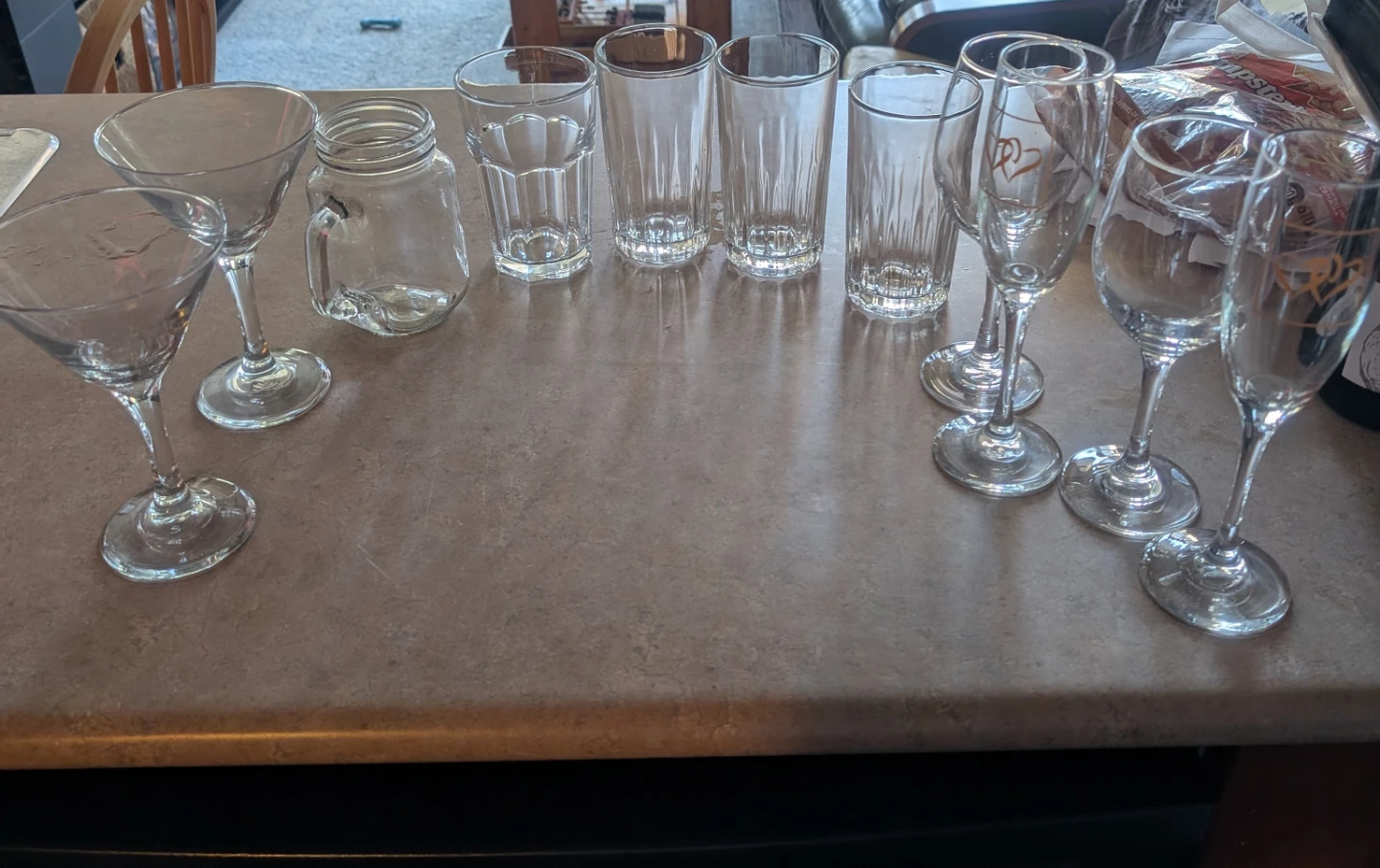 Free glassware - photo 2