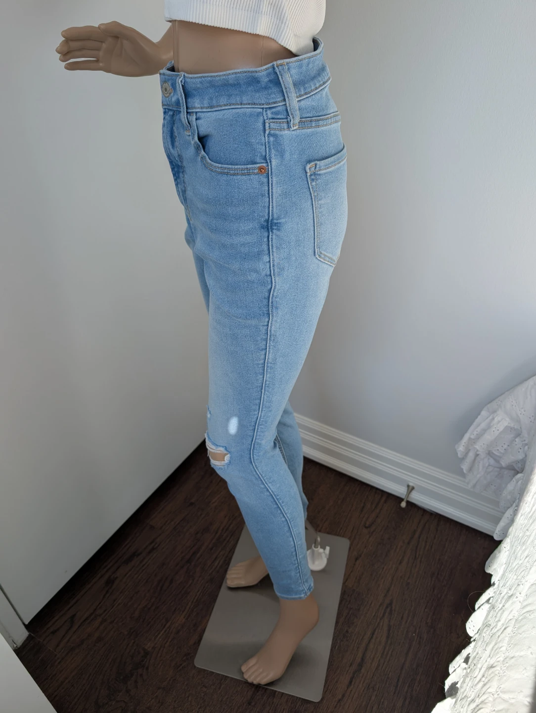 Old Navy Rockstar Super Skinny Jeans Size 6 - photo 2