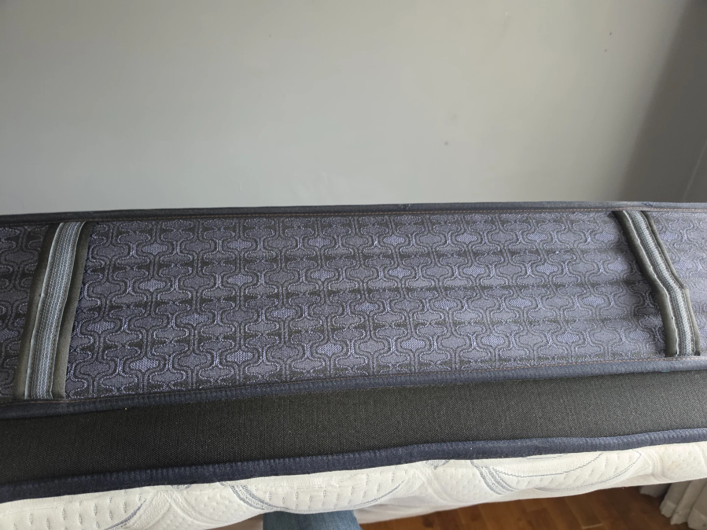 12inch Sealy Mattress firm - photo 4