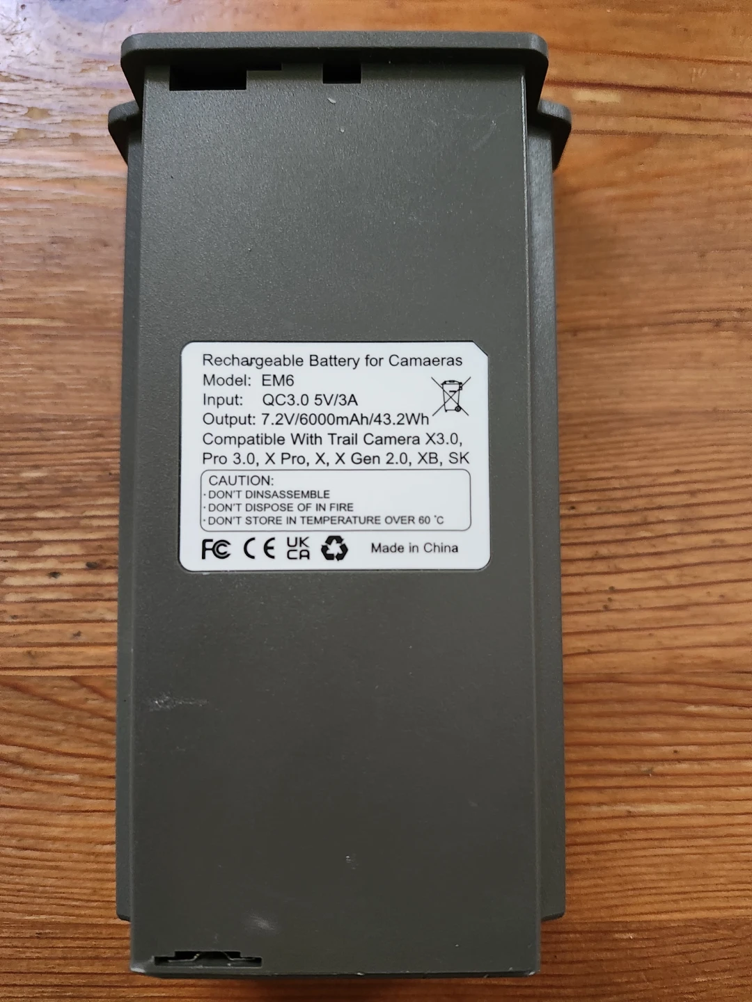 Rechargeable Battery for Cameras - Model EM6