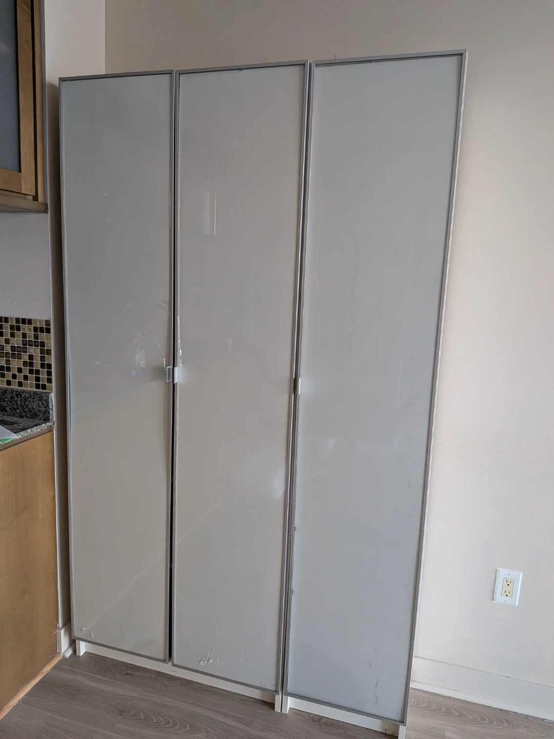 White 3-Door Ikea(?) cabinet