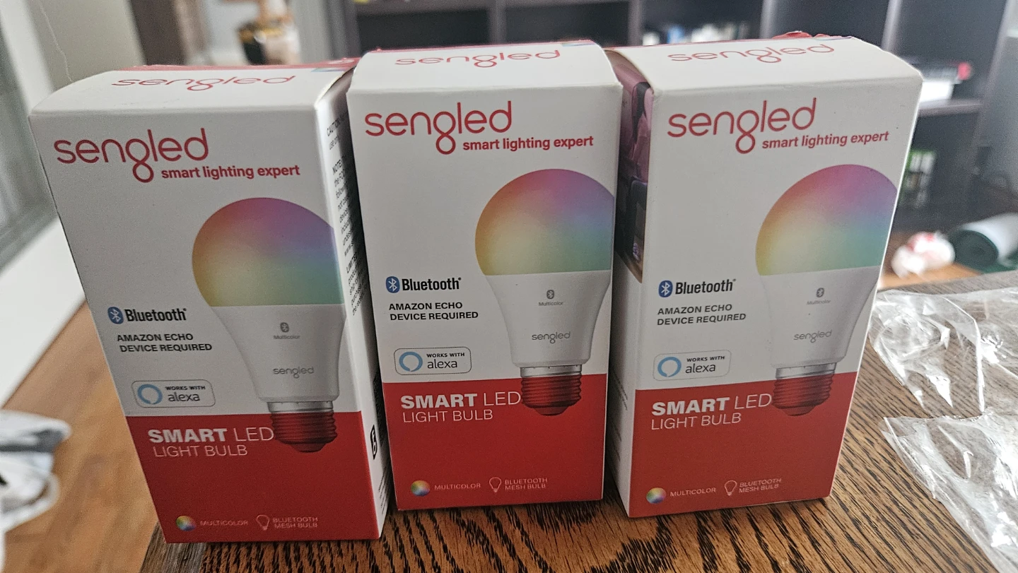 Sengled Smart LED Light Bulbs (3-Pack) - Multicolor