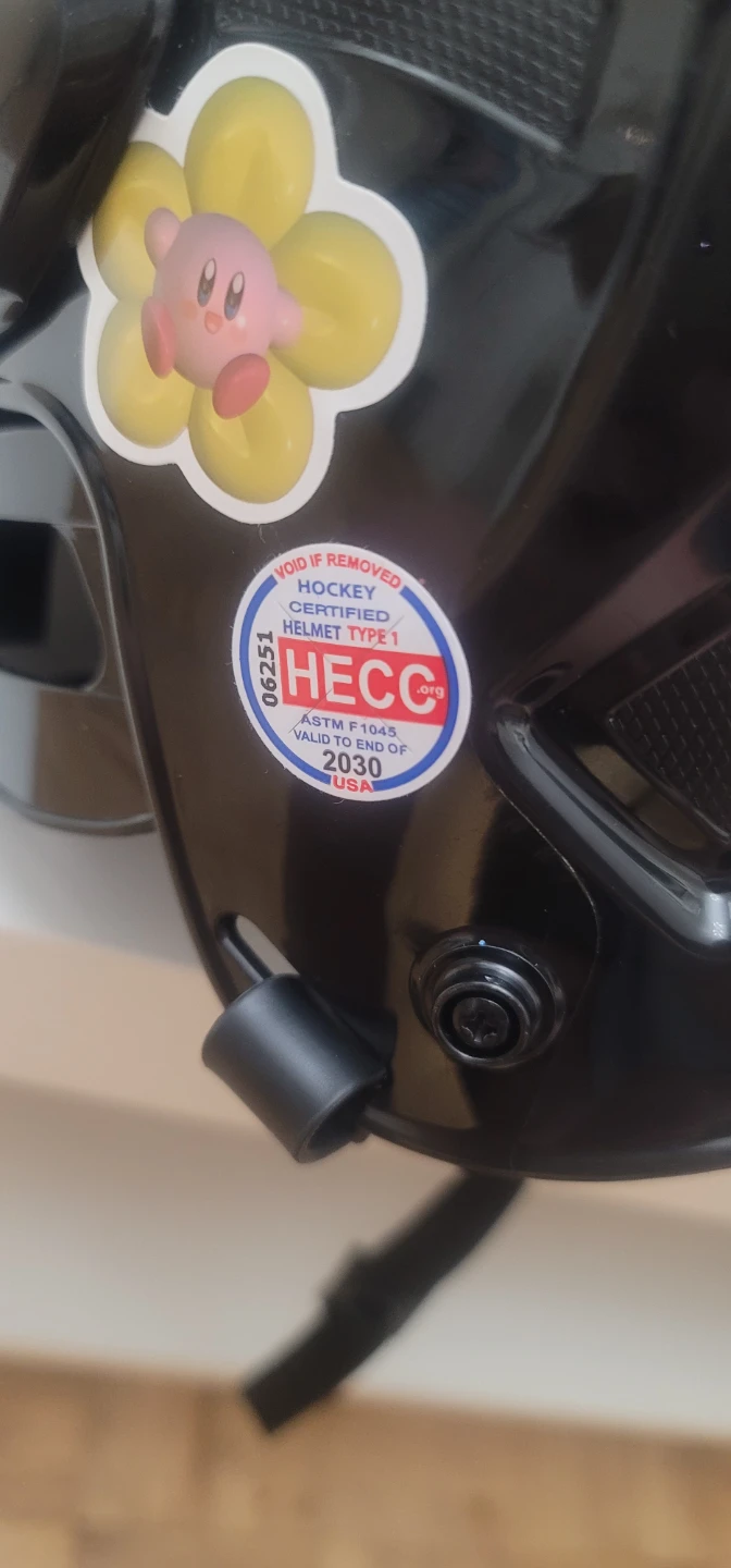 CCM Hockey Helmet - photo 5