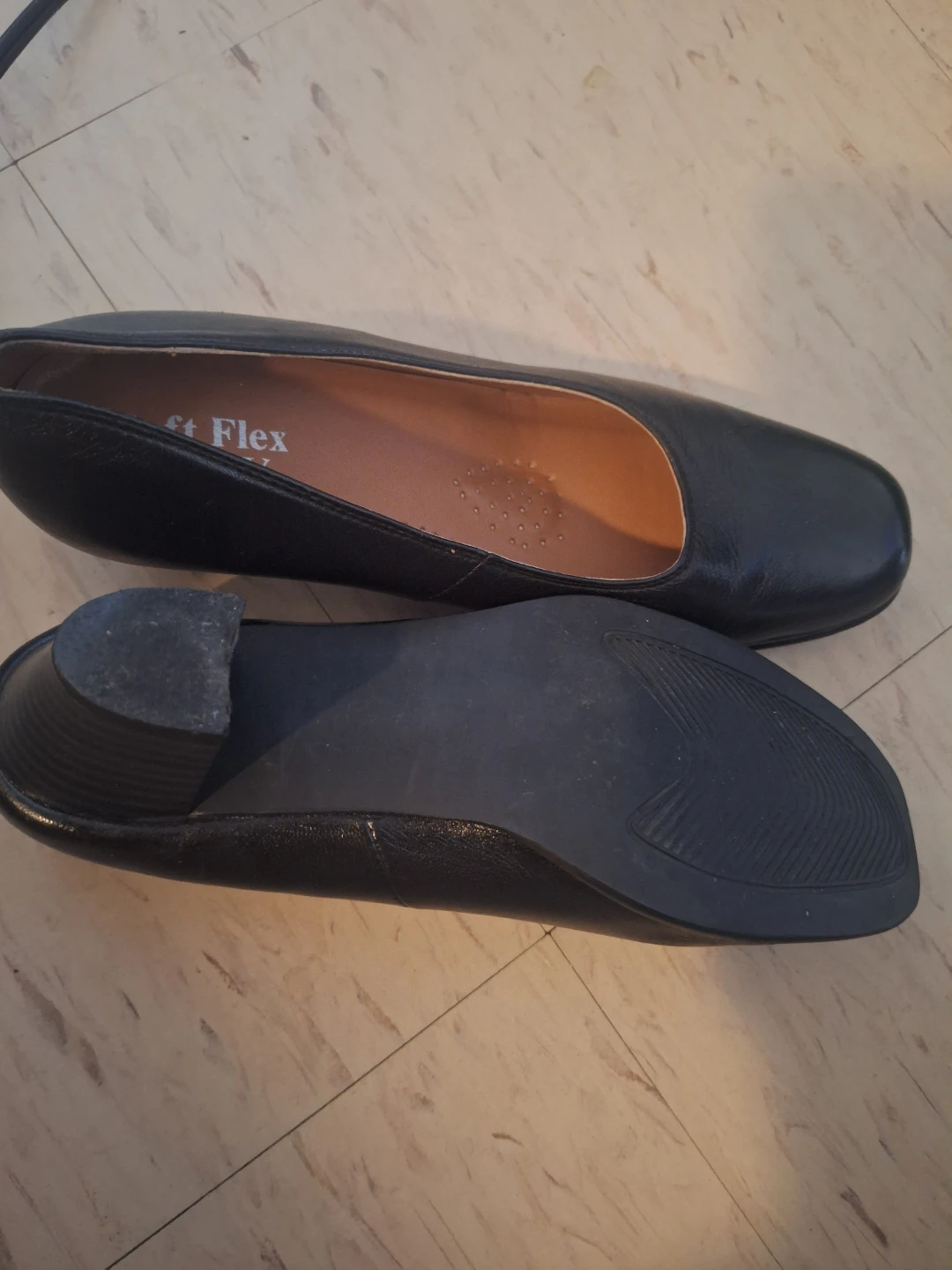 Soft Flex Women's Black Leather Ballet Flats Size 39 - photo 4