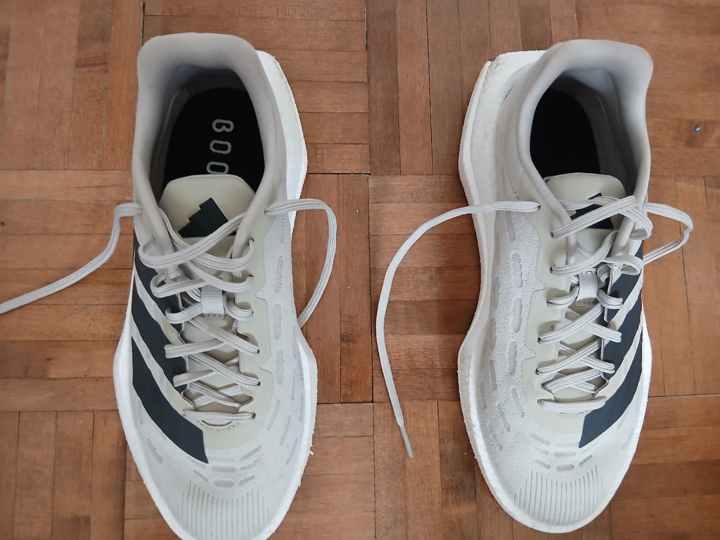GREAT PRICE!!Adidas Adistar Running Shoes. FIRST COME