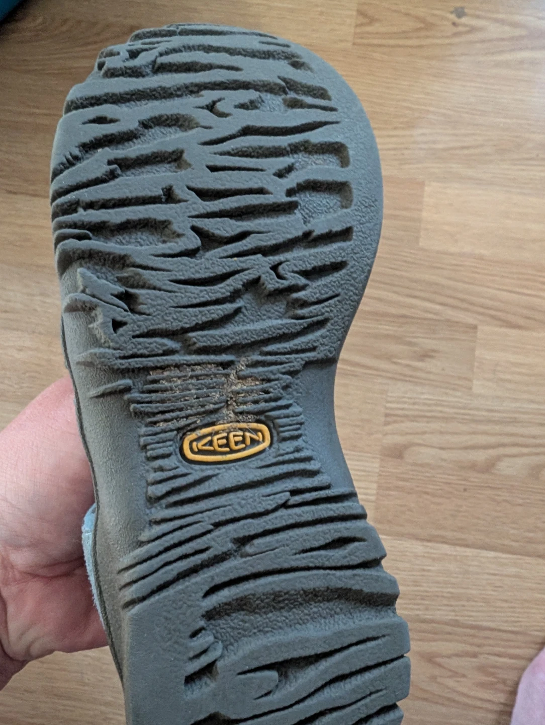 Keen kid's Water Sandals Size 1 - photo 3