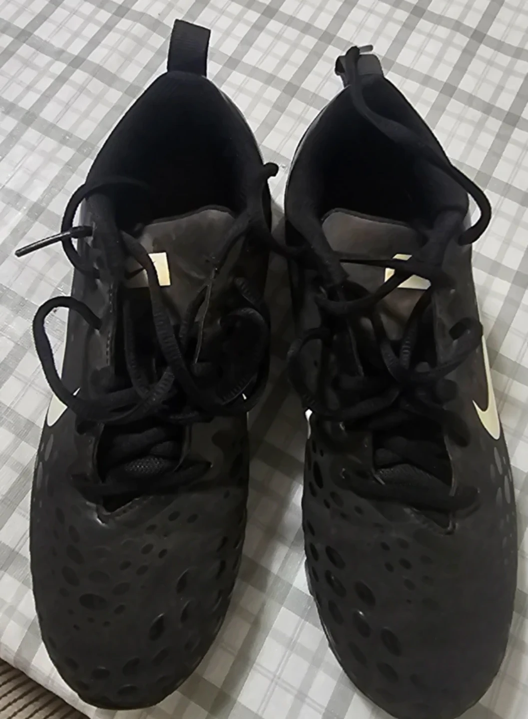 Nike Football Cleats - photo 3