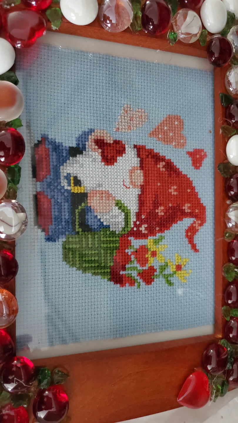Handmade Gnome Cross-Stitch embellished Photo Frame - photo 3