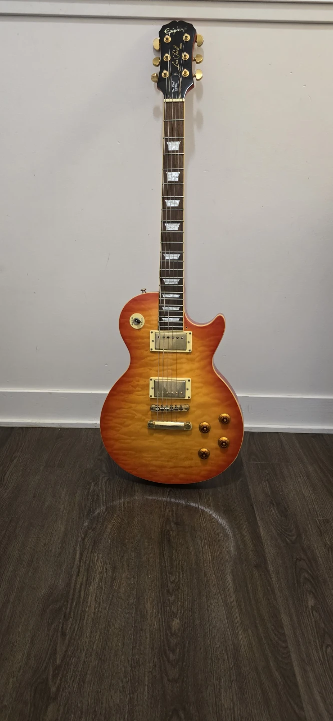 Epiphone Les Paul Ultra Electric Guitar