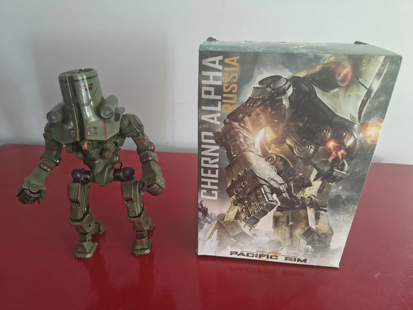 NECA Pacific Rim LED Cherno Alpha