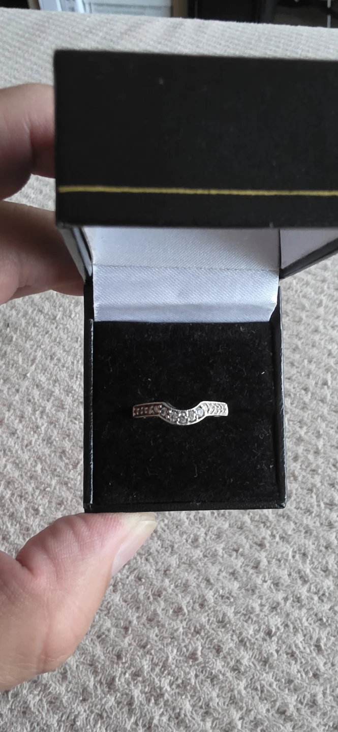 Women's Ring with Diamonds